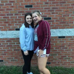 Meet your Posher, Jade